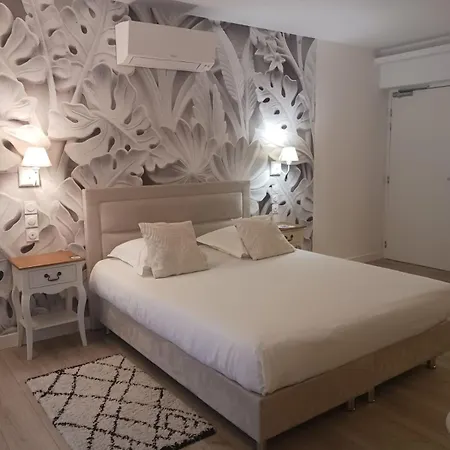 Love hotel Quetzal Villars-les-Dombes